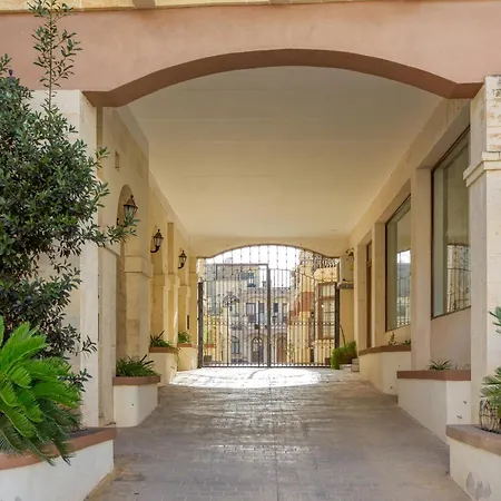 Charming 3br Townhouse With Terraces In By 360 Estates * Balzan