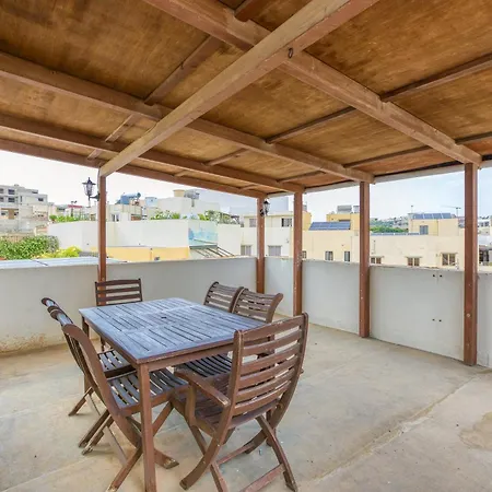 Holiday home Charming 3br Townhouse With Terraces In By 360 Estates