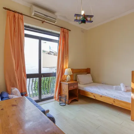 Holiday home Charming 3br Townhouse With Terraces In By 360 Estates *