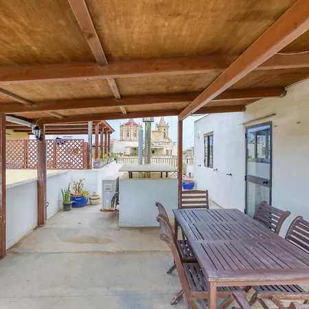 Charming 3br Townhouse With Terraces In By 360 Estates *