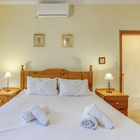 Charming 3br Townhouse With Terraces In By 360 Estates