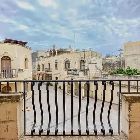 Charming 3br Townhouse With Terraces In By 360 Estates Balzan