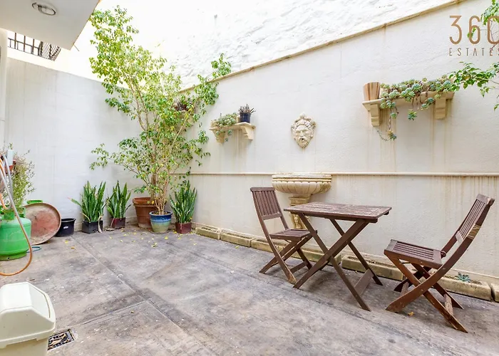 Charming 3br Townhouse With Terraces In By 360 Estates * Balzan